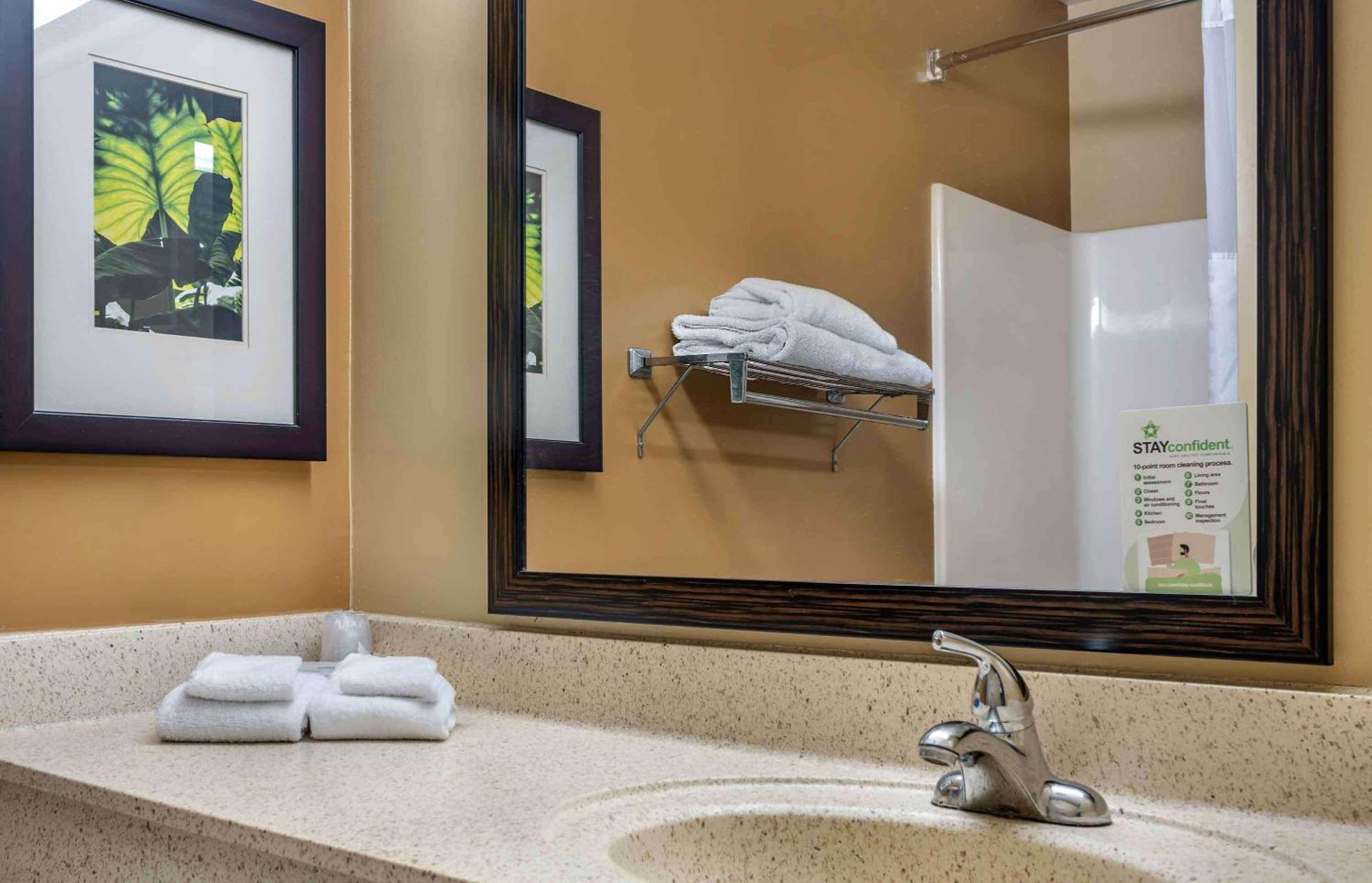 Extended Stay America Suites - Detroit - Canton Exterior foto
